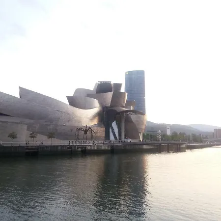 Turisticas Centro Con Aire Acondicionado *